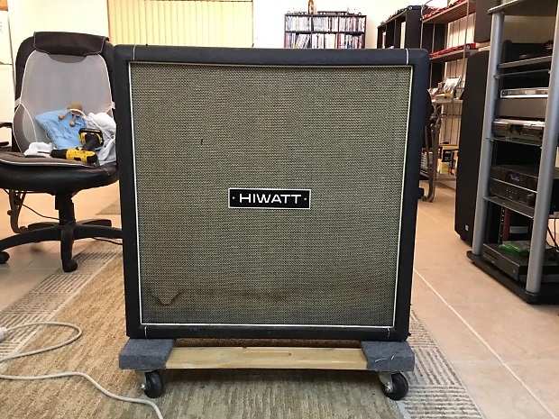 VH-HW-4123 - Hiwatt 4123 4x12 IR